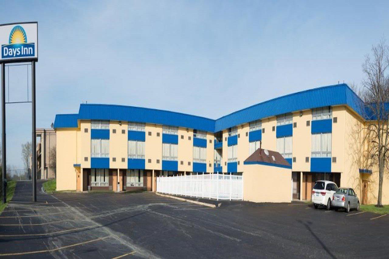 Days Inn By Wyndham Fort Wright Cincinnati Area Zewnętrze zdjęcie