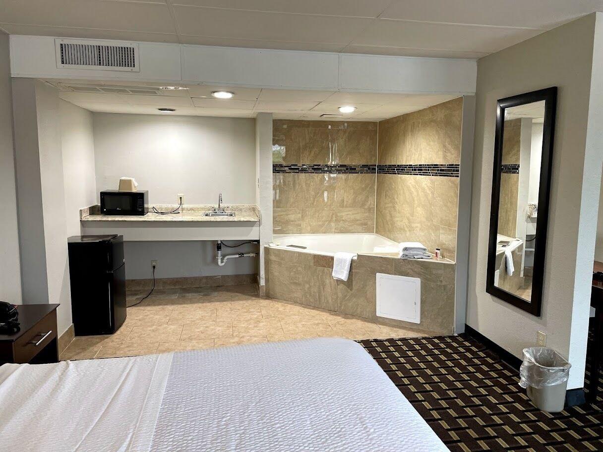 Days Inn By Wyndham Fort Wright Cincinnati Area Zewnętrze zdjęcie