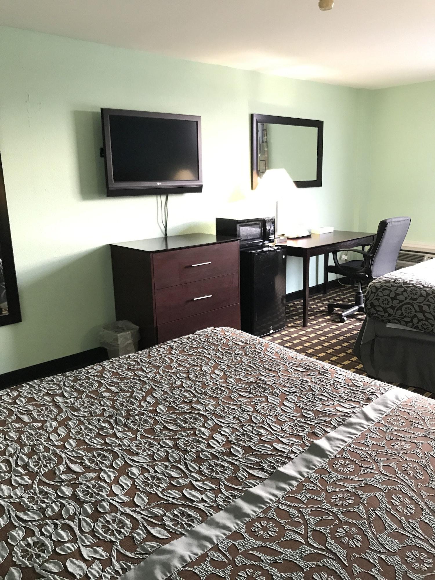 Days Inn By Wyndham Fort Wright Cincinnati Area Zewnętrze zdjęcie