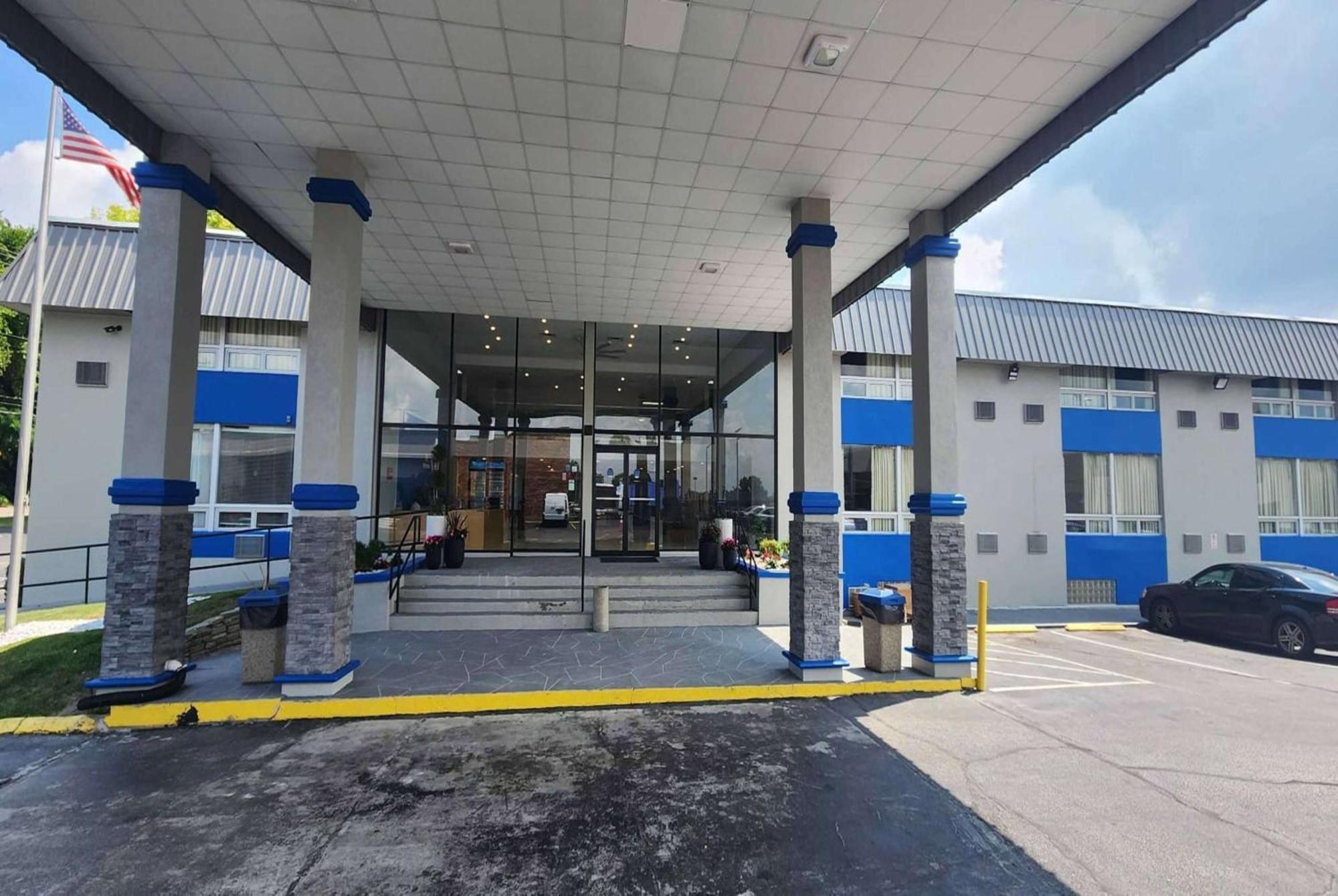Days Inn By Wyndham Fort Wright Cincinnati Area Zewnętrze zdjęcie