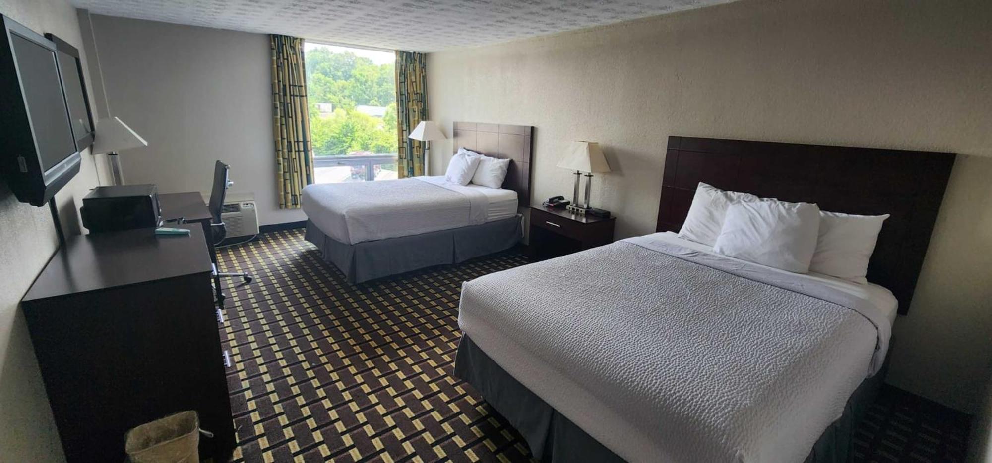 Days Inn By Wyndham Fort Wright Cincinnati Area Zewnętrze zdjęcie
